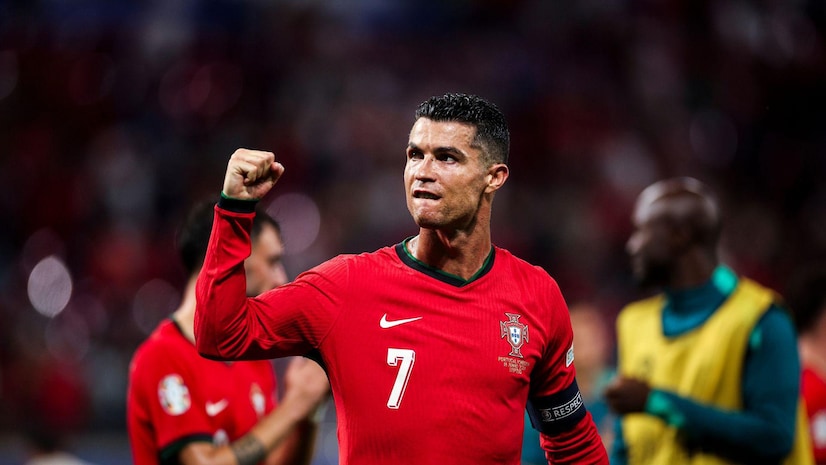 篮球赛场总 篮球赛场总